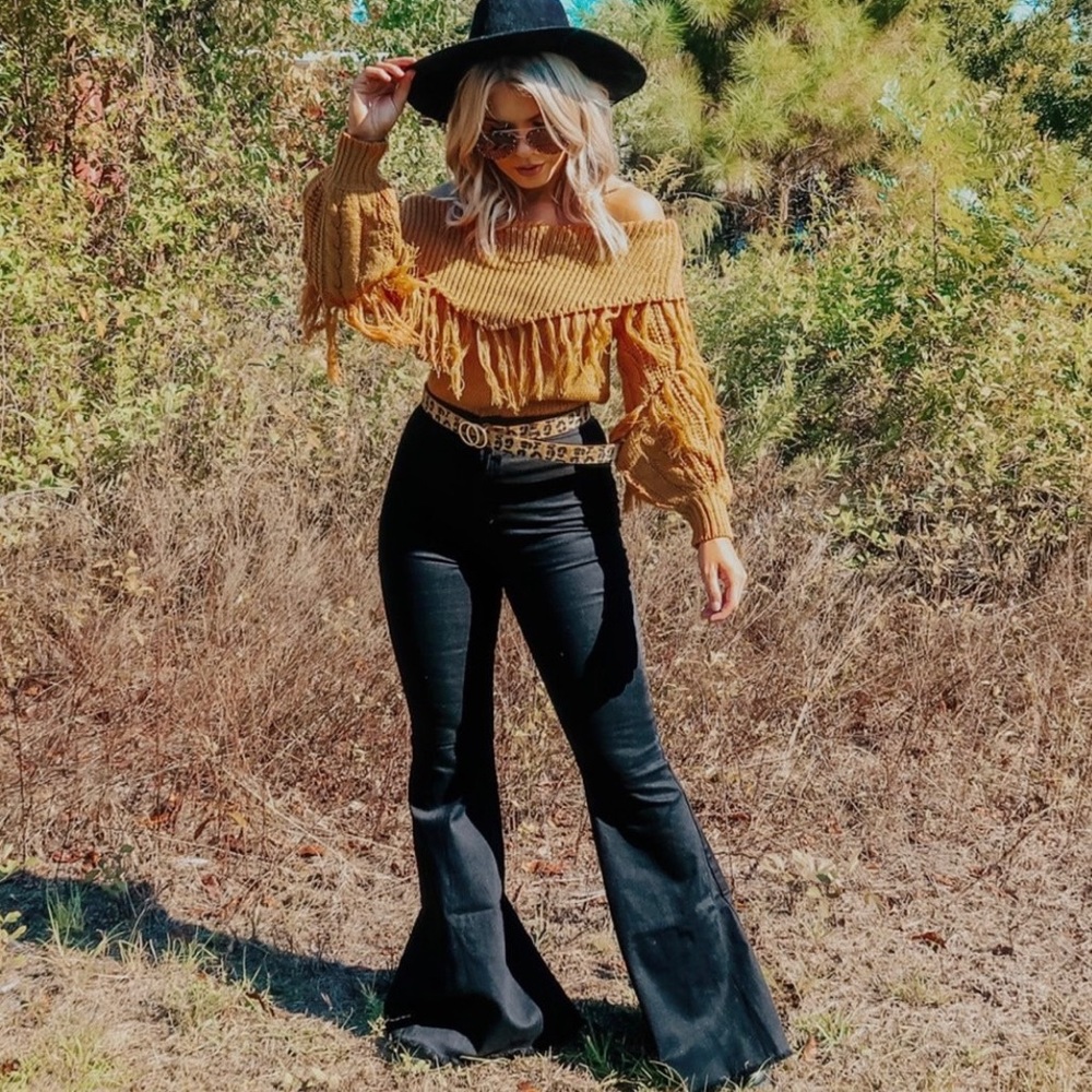 Hope’s Get Caught Up Bell Bottoms NWOT